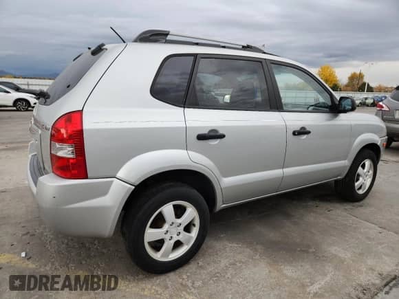 2008 Hyundai Tucson GLS с VIN KM8JM12B88U731417, выставлен на аукционе Copart как лот 90292985 с пробегом 64 124 миль миль и Чистый • Clean title. История ставок и продаж доступна на DreamBid. Изображение 3.