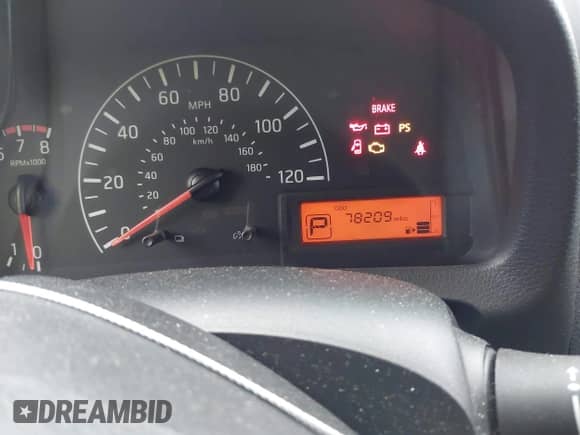 2015 Chevrolet City Express Cargo LS z VIN 3N63M0YN2FK700523, wystawiony jako IAAI lot #41947636 z przebiegiem 78 209 mil mil oraz . Historia ofert i sprzedaży dostępna na DreamBid. Obrazek 7.