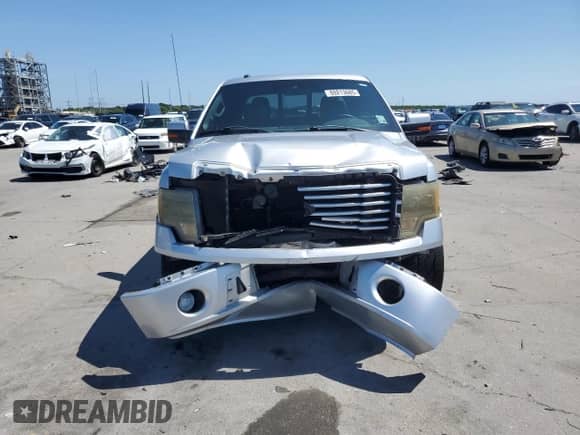 2011 Ford F-150 Lariat z VIN 1FTFW1C60BFA33997, wystawiony jako Copart lot #69213685 z przebiegiem 192 857 mil mil oraz Szkoda całkowita • Salvage title. Historia ofert i sprzedaży dostępna na DreamBid. Obrazek 5.