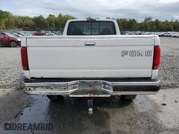1997 Ford F-250 with VIN 3FTHF26H9VMA45579, listed as a Copart auction lot 81226225 with 147,076 mi miles and Salvage title. Bid and sale history available at DreamBid. Image 6.