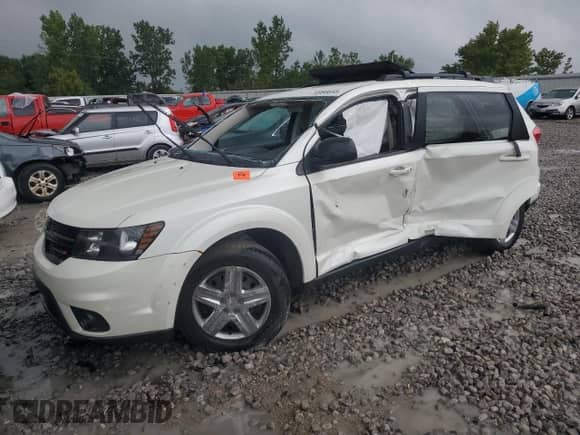 2015 Dodge Journey SXT with VIN 3C4PDCCG1FT754145, listed as a Copart auction lot 70998695 with Not provided miles and Clean title. Bid and sale history available at DreamBid. Image 1.