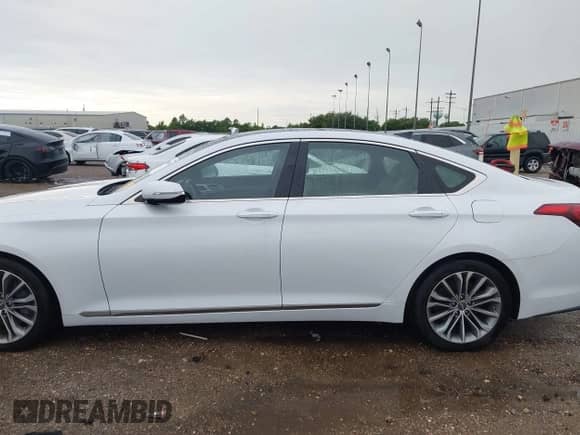 2016 Hyundai Genesis 3.8L with VIN KMHGN4JE3GU115238, listed as a IAAI auction lot 42628814 with 81,107 mi miles and . Bid and sale history available at DreamBid. Image 14.