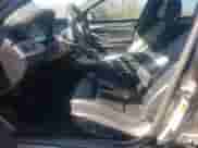 2015 BMW 5 Series 550i с VIN WBAKN9C50FD961489, выставлен на аукционе Copart как лот 46683795 с пробегом 90 235 миль миль и Списание • Salvage title. История ставок и продаж доступна на DreamBid. Изображение 7.