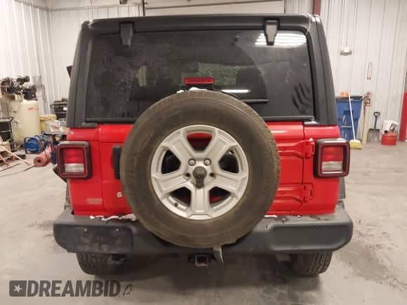 2019 Jeep Wrangler Sport S with VIN 1C4GJXAG4KW646013, listed as a IAAI auction lot 41556750 with 44,911 mi miles and . Bid and sale history available at DreamBid. Image 17.