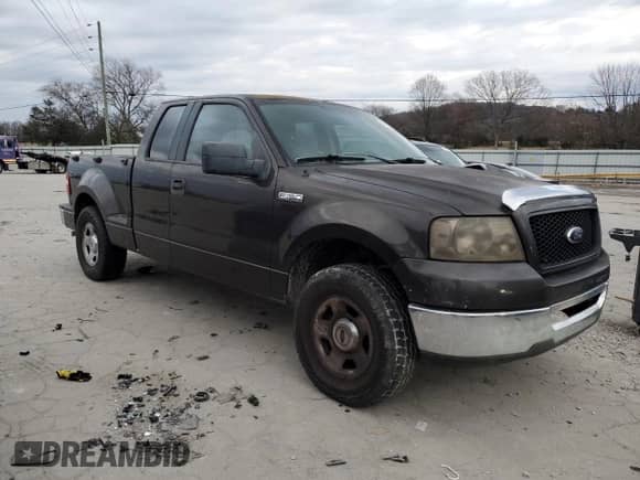 2006 Ford F-150 XLT with VIN 1FTPX02576KE02260, listed as a Copart auction lot 83650824 with 198,267 mi miles and Clean title. Bid and sale history available at DreamBid. Image 4.