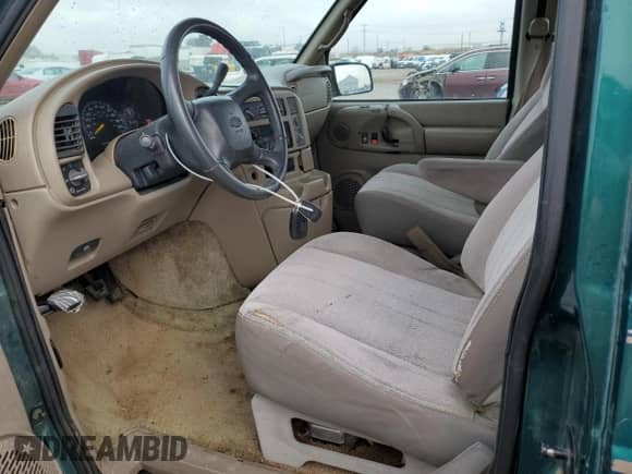 1998 Chevrolet Astro с VIN 1GBEL19W2WB183686, выставлен на аукционе Copart как лот 84273164 с пробегом Не указан миль и Списание • Salvage title. История ставок и продаж доступна на DreamBid. Изображение 7.
