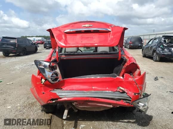 2015 Chevrolet Sonic LT with VIN 1G1JC5SH1F4116197, listed as a Copart auction lot 85152805 with 132,822 mi miles and Salvage title. Bid and sale history available at DreamBid. Image 6.