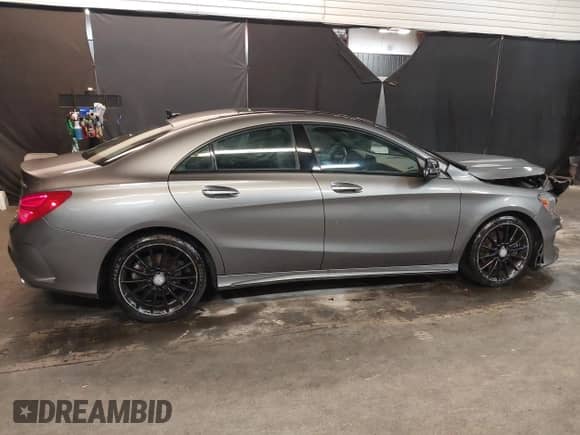 2014 Mercedes-Benz CLA 250 with VIN WDDSJ4GB8EN081365, listed as a IAAI auction lot 41963411 with 84,039 mi miles and . Bid and sale history available at DreamBid. Image 13.
