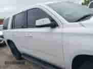 2016 Chevrolet Tahoe Commercial z VIN 1GNLCDECXGR137331, wystawiony jako IAAI lot #41874861 z przebiegiem 167 768 mil mil oraz . Historia ofert i sprzedaży dostępna na DreamBid. Obrazek 13.