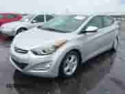 2015 Hyundai Elantra SE с VIN KMHDH4AE4FU279106, выставлен на аукционе IAAI как лот 43072976 с пробегом 57 407 миль миль и . История ставок и продаж доступна на DreamBid. Изображение 2.