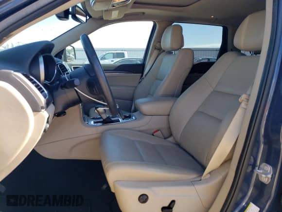 2020 Jeep Grand Cherokee Limited с VIN 1C4RJFBG9LC444238, выставлен на аукционе Copart как лот 86697925 с пробегом 34 473 миль миль и Списание • Salvage title. История ставок и продаж доступна на DreamBid. Изображение 7.