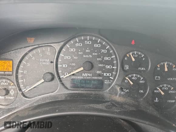 2002 Chevrolet Silverado 2500 LS с VIN 1GCGK29U42Z190491, выставлен на аукционе Copart как лот 68734525 с пробегом 246 382 миль миль и Чистый • Clean title. История ставок и продаж доступна на DreamBid. Изображение 9.