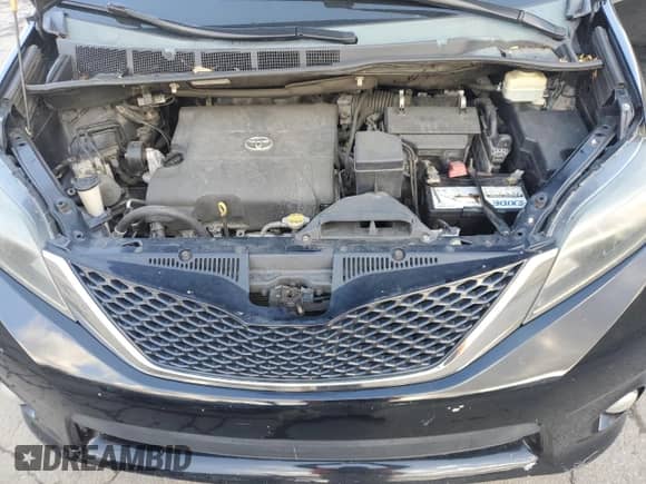 2015 Toyota Sienna SE with VIN 5TDXK3DC4FS557000, listed as a Copart auction lot 82646895 with 192,296 mi miles and Clean title. Bid and sale history available at DreamBid. Image 12.