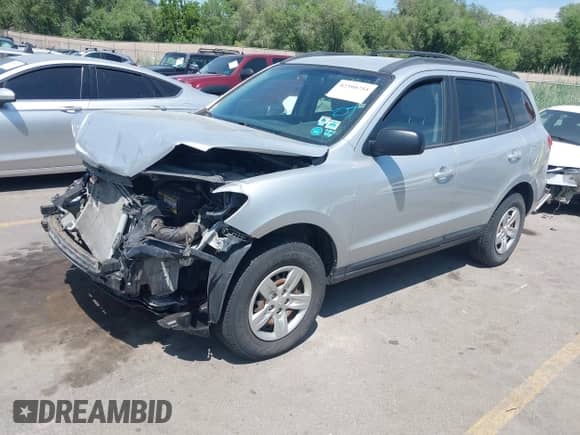 2009 Hyundai Santa Fe GLS z VIN 5NMSG73D39H236246, wystawiony jako IAAI lot #42390755 z przebiegiem 122 802 mil mil oraz . Historia ofert i sprzedaży dostępna na DreamBid. Obrazek 2.