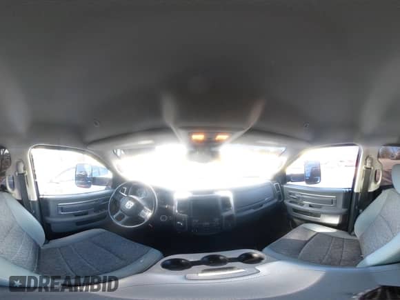 2018 Ram 1500 Big Horn с VIN 1C6RR6TT7JS149184, выставлен на аукционе IAAI как лот 43209443 с пробегом 109 476 миль миль и . История ставок и продаж доступна на DreamBid. Изображение 18.