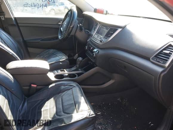 2017 Hyundai Tucson Eco с VIN KM8J3CA21HU276099, выставлен на аукционе IAAI как лот 41395961 с пробегом 153 442 миль миль и . История ставок и продаж доступна на DreamBid. Изображение 5.