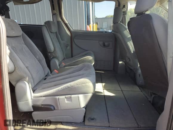 2006 Dodge Grand Caravan SE с VIN 1D4GP24R56B525599, выставлен на аукционе Copart как лот 80963685 с пробегом 258 266 миль миль и Чистый • Clean title. История ставок и продаж доступна на DreamBid. Изображение 11.