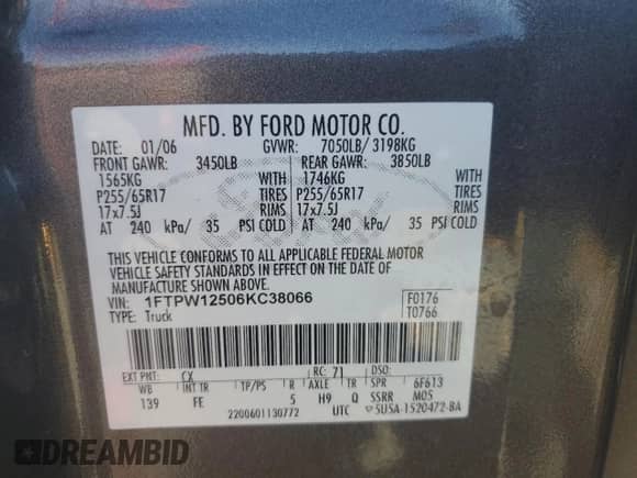 2006 Ford F-150 XLT z VIN 1FTPW12506KC38066, wystawiony jako Copart lot #83853765 z przebiegiem Nie podano mil oraz Szkoda całkowita • Salvage title. Historia ofert i sprzedaży dostępna na DreamBid. Obrazek 12.