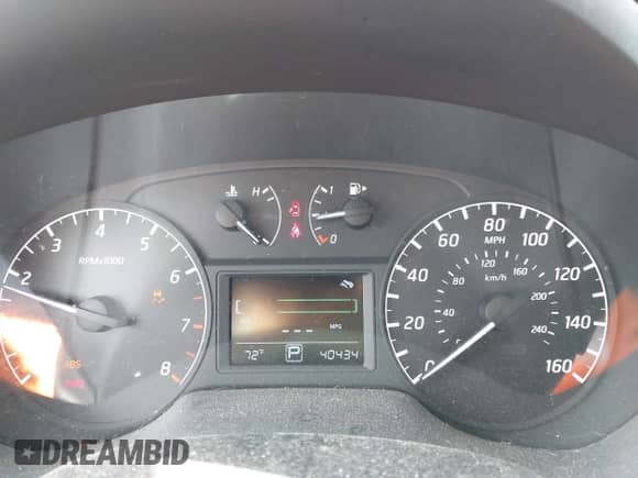 2017 Nissan Sentra S с VIN 3N1AB7AP2HY282794, выставлен на аукционе IAAI как лот 43232887 с пробегом 40 434 миль миль и . История ставок и продаж доступна на DreamBid. Изображение 7.
