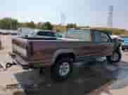 1994 Chevrolet Silverado 2500 z VIN 1GCGK29F0RE150895, wystawiony jako Copart lot #67034615 z przebiegiem 244 660 mil mil oraz Szkoda całkowita • Salvage title. Historia ofert i sprzedaży dostępna na DreamBid. Obrazek 3.