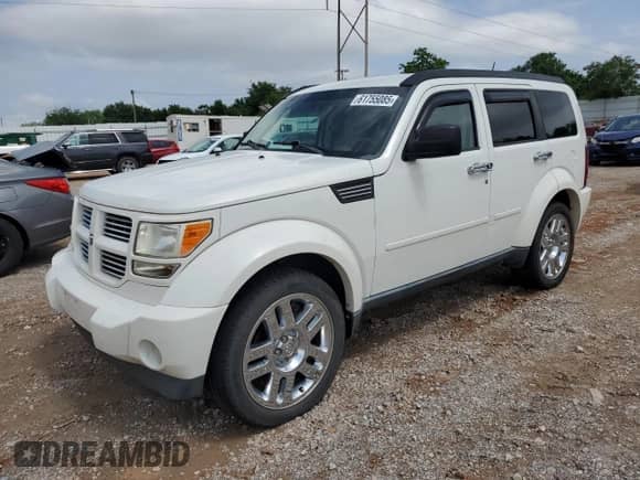 2010 Dodge Nitro Heat with VIN 1D4PT4GK1AW158630, listed as a Copart auction lot 61755085 with 164,406 mi miles and Clean title. Bid and sale history available at DreamBid. Image 1.