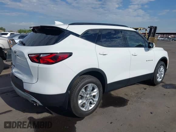 2022 Chevrolet Blazer LT с VIN 3GNKBCR48NS122476, выставлен на аукционе IAAI как лот 42655725 с пробегом 54 177 миль миль и . История ставок и продаж доступна на DreamBid. Изображение 4.