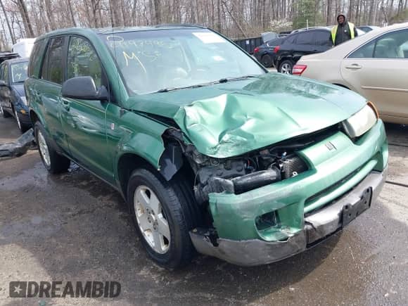 2004 Saturn VUE V6 with VIN 5GZCZ63464S894034, listed as a IAAI auction lot 41934952 with 260,087 mi miles and . Bid and sale history available at DreamBid. Image 6.