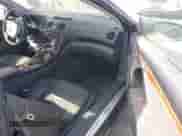 2003 Mercedes-Benz SL 500 z VIN WDBSK75F53F059151, wystawiony jako IAAI lot #43357428 z przebiegiem 106 245 mil mil oraz . Historia ofert i sprzedaży dostępna na DreamBid. Obrazek 5.