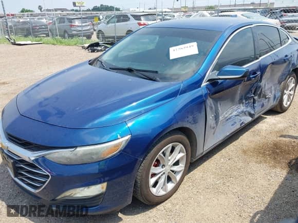 2019 Chevrolet Malibu LT с VIN 1G1ZD5STXKF150657, выставлен на аукционе IAAI как лот 42282949 с пробегом 141 105 миль миль и . История ставок и продаж доступна на DreamBid. Изображение 18.