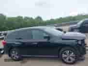 2017 Nissan Pathfinder Platinum z VIN 5N1DR2MM4HC611235, wystawiony jako IAAI lot #42203255 z przebiegiem 20 772 mil mil oraz . Historia ofert i sprzedaży dostępna na DreamBid. Obrazek 14.