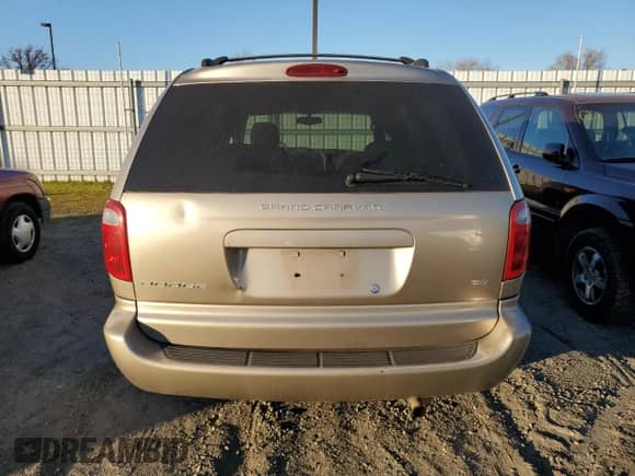 2003 Dodge Caravan ES с VIN 2D4GP54LX3R359283, выставлен на аукционе Copart как лот 89158995 с пробегом 172 987 миль миль и Списание • Salvage title. История ставок и продаж доступна на DreamBid. Изображение 6.