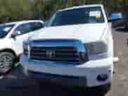 2008 Toyota Tundra Limited с VIN 5TFBV58108X057077, выставлен на аукционе IAAI как лот 41768968 с пробегом 328 249 миль миль и . История ставок и продаж доступна на DreamBid. Изображение 12.