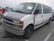 2000 Chevrolet Express with VIN 1GAHG39J4Y1265384, listed as a IAAI auction lot 42294326 with 200,891 mi miles and . Bid and sale history available at DreamBid. Image 2.