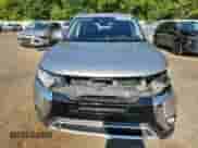 2020 Mitsubishi Outlander ES with VIN JA4AZ3A32LZ034939, listed as a Copart auction lot 71653725 with 105,553 mi miles and Salvage title. Bid and sale history available at DreamBid. Image 5.