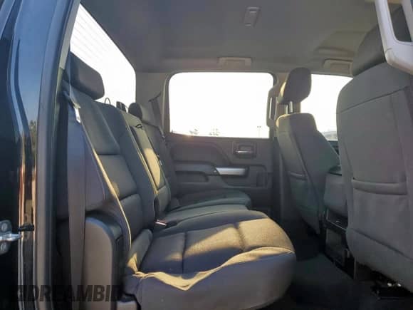 2018 Chevrolet Silverado 1500 LT z VIN 3GCPCREH3JG498460, wystawiony jako Copart lot #71437555 z przebiegiem 169 976 mil mil oraz Szkoda całkowita • Salvage title. Historia ofert i sprzedaży dostępna na DreamBid. Obrazek 10.