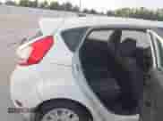 2015 Ford Fiesta S z VIN 3FADP4TJ6FM224426, wystawiony jako IAAI lot #43331277 z przebiegiem 105 943 mil mil oraz . Historia ofert i sprzedaży dostępna na DreamBid. Obrazek 8.