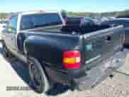 2000 GMC Sierra 1500 SL с VIN 1GTEC14W1YZ241526, выставлен на аукционе IAAI как лот 41287842 с пробегом 260 055 миль миль и . История ставок и продаж доступна на DreamBid. Изображение 3.