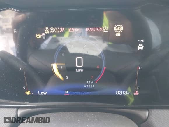 2025 Chevrolet TrailBlazer RS с VIN KL79MTSL8SB104177, выставлен на аукционе IAAI как лот 42455162 с пробегом 9 313 миль миль и . История ставок и продаж доступна на DreamBid. Изображение 7.