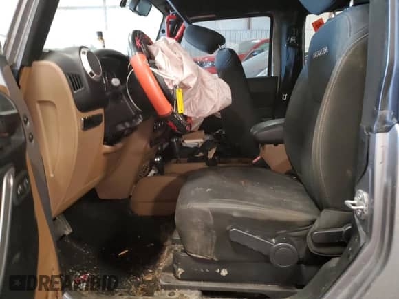 2016 Jeep Wrangler Sahara with VIN 1C4AJWBG2GL307824, listed as a Copart auction lot 49161635 with Not provided miles and Clean title. Bid and sale history available at DreamBid. Image 7.