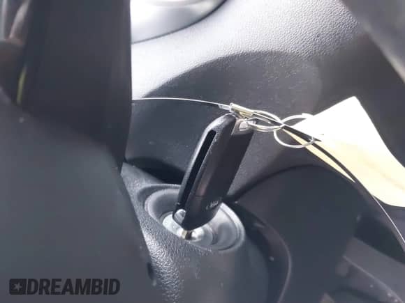 2020 Kia Sorento LX with VIN 5XYPG4A33LG671526, listed as a IAAI auction lot 41787735 with 119,659 mi miles and . Bid and sale history available at DreamBid. Image 11.