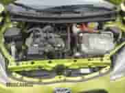 2016 Toyota Prius Two z VIN JTDKDTB38G1115505, wystawiony jako Copart lot #83806285 z przebiegiem 121 664 mil mil oraz Czysty tytuł • Clean title. Historia ofert i sprzedaży dostępna na DreamBid. Obrazek 11.