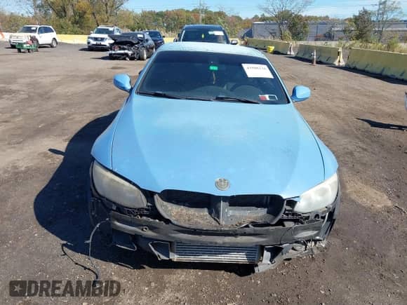 2011 BMW 3 Series 335is с VIN WBADX1C50BE570111, выставлен на аукционе IAAI как лот 43508136 с пробегом 105 738 миль миль и . История ставок и продаж доступна на DreamBid. Изображение 12.