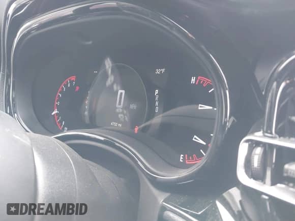 2024 Dodge Durango SXT with VIN 1C4RDHAG0RC246290, listed as a IAAI auction lot 41620069 with 4,752 mi miles and . Bid and sale history available at DreamBid. Image 7.