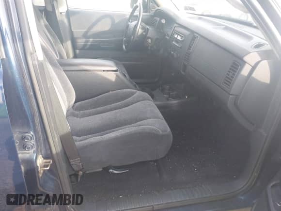 2004 Dodge Dakota Sport с VIN 1D7HG38N94S607983, выставлен на аукционе IAAI как лот 42082768 с пробегом 121 236 миль миль и . История ставок и продаж доступна на DreamBid. Изображение 5.