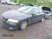 2007 Volvo S60 2.5L Turbo с VIN YV1RH592972609131, выставлен на аукционе IAAI как лот 42381356 с пробегом Не указан миль и . История ставок и продаж доступна на DreamBid. Изображение 2.