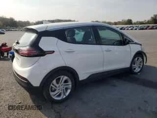 2023 Chevrolet Bolt EV 1LT z VIN 1G1FW6S07P4169808, wystawiony jako Copart lot #82063945 z przebiegiem 20 996 mil mil oraz Szkoda całkowita • Salvage title. Historia ofert i sprzedaży dostępna na DreamBid. Obrazek 3.