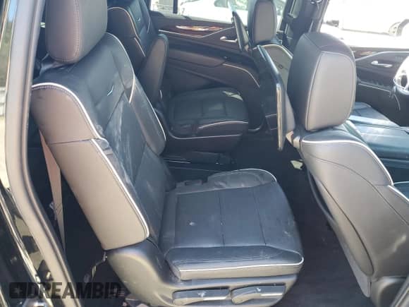 2021 Cadillac Escalade ESV Premium Luxury с VIN 1GYS4KKL6MR493937, выставлен на аукционе Copart как лот 53544015 с пробегом 19 630 миль миль и Списание • Salvage title. История ставок и продаж доступна на DreamBid. Изображение 11.