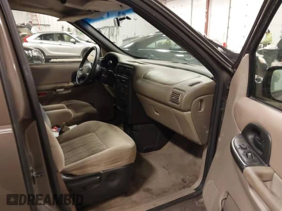 2004 Chevrolet Venture LS with VIN 1GNDX03E64D229616, listed as a IAAI auction lot 41995152 with 160,389 mi miles and . Bid and sale history available at DreamBid. Image 5.