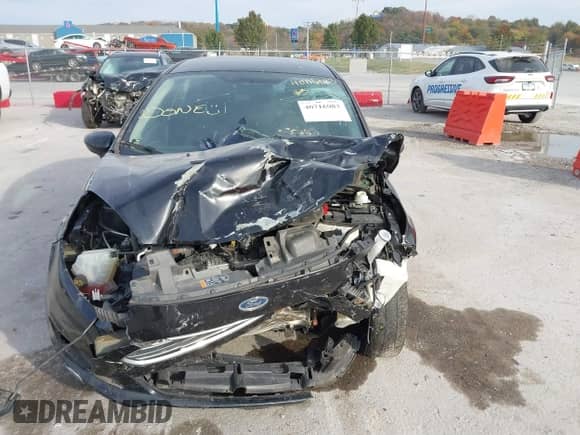 2019 Ford Fiesta S с VIN 3FADP4AJ2KM151259, выставлен на аукционе IAAI как лот 40716083 с пробегом 112 152 миль миль и . История ставок и продаж доступна на DreamBid. Изображение 11.