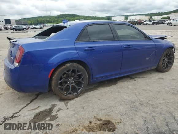 2019 Chrysler 300 S с VIN 2C3CCABT9KH649333, выставлен на аукционе Copart как лот 55096265 с пробегом 65 663 миль миль и Списание • Salvage title. История ставок и продаж доступна на DreamBid. Изображение 3.